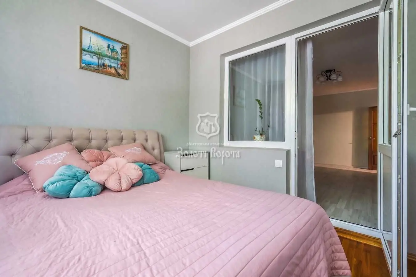 Фото Selling a 2-room apartment, 64.7 sq.m., Heroiv Sevastopolia Street 15 Kyiv, price: 107000 USD, code 5573