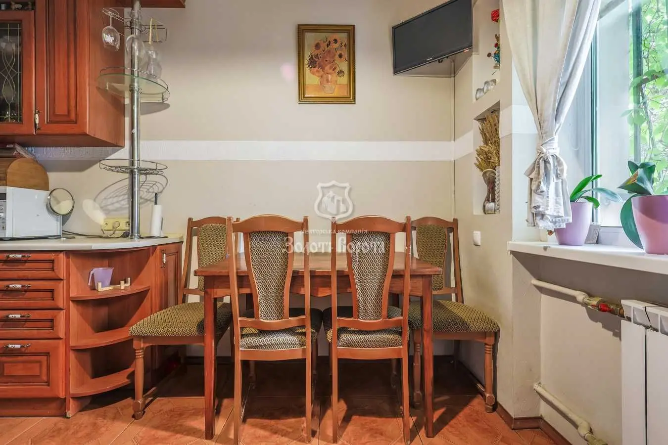 Фото Selling a 2-room apartment, 64.7 sq.m., Heroiv Sevastopolia Street 15 Kyiv, price: 107000 USD, code 5573