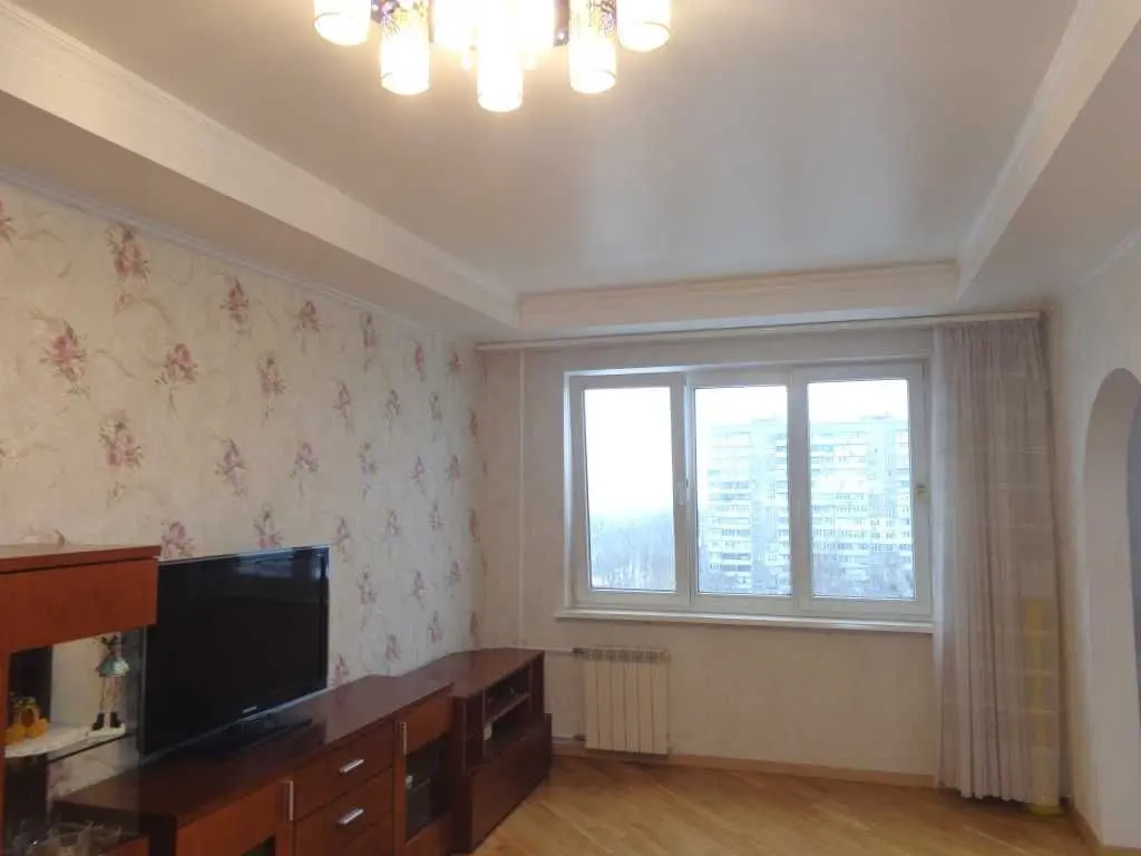 Фото Продаю 3-комнатную квартиру, 81 кв. м, Композитора Лятошинского ул. 2 Киев, цена: 98500 USD, код 5578