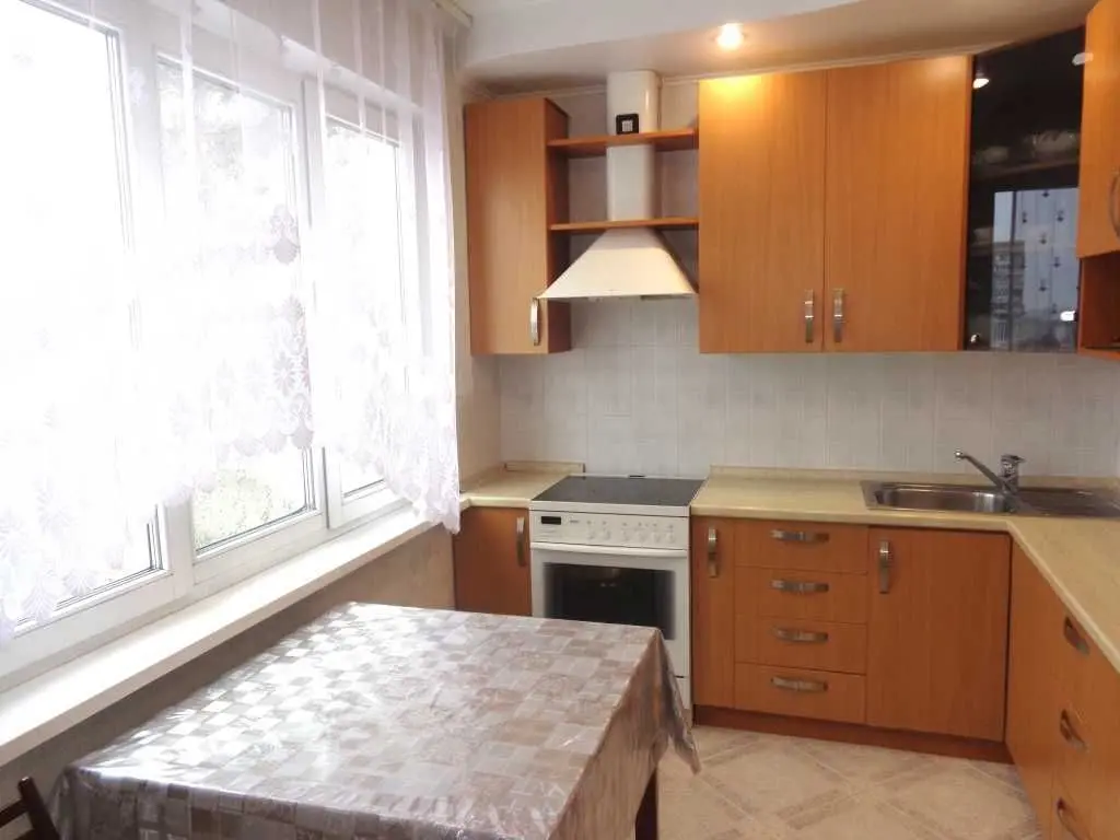 Фото Продаю 3-комнатную квартиру, 81 кв. м, Композитора Лятошинского ул. 2 Киев, цена: 98500 USD, код 5578