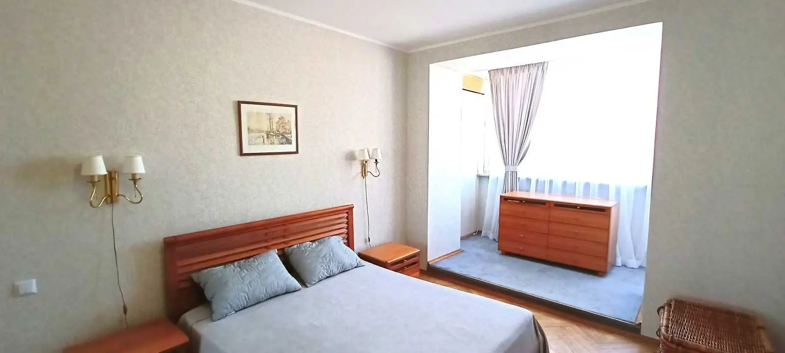 Фото Продаю 3 кімнатну квартиру, 82 кв. м, Генерала Алмазова вул. (Кутузова) 6 Київ, ціна: 145000 USD, код 5579