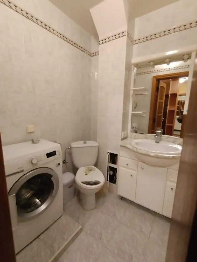 Фото Зняти 4 кімнатну квартиру, Тургенєвська вул. 16 Київ в довгострокову оренду, ціна: 35000 UAH, код 5584