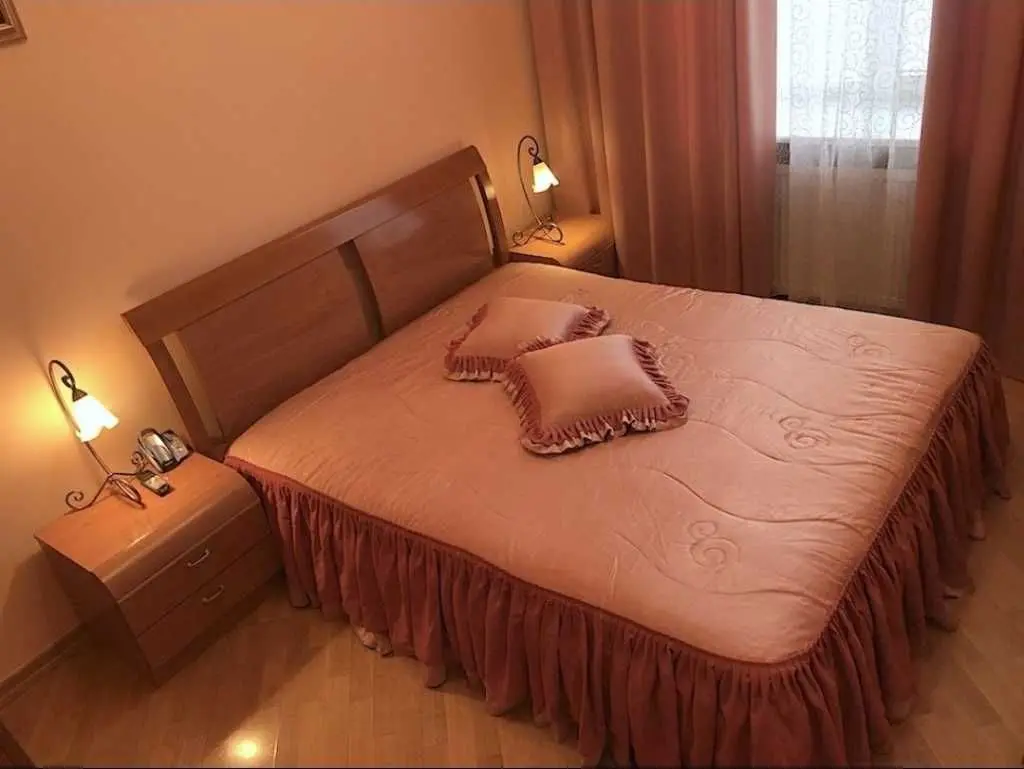 Фото Rent a 2-room apartment, Borovykovskoho Street  Kyiv for long-term rent, price: 32500 UAH, code 5586