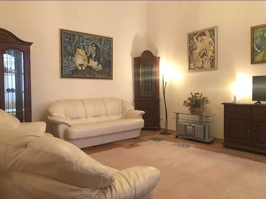 Фото Rent a 2-room apartment, Borovykovskoho Street  Kyiv for long-term rent, price: 32500 UAH, code 5586