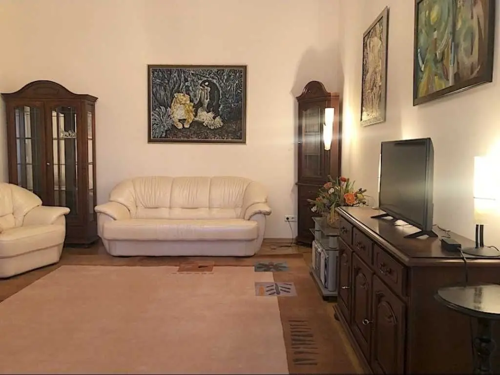 Фото Rent a 2-room apartment, Borovykovskoho Street  Kyiv for long-term rent, price: 32500 UAH, code 5586