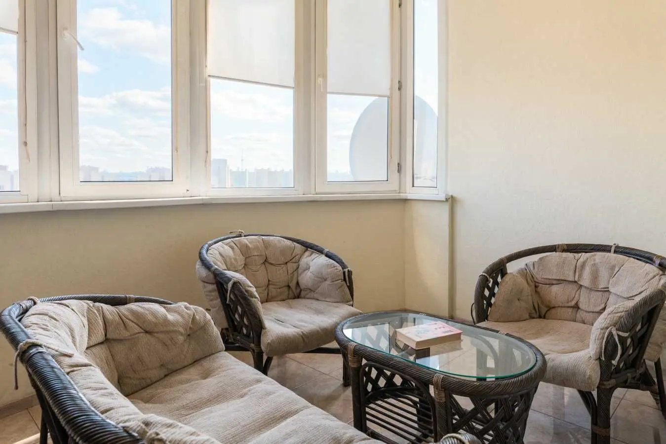 Фото Продаю 3 кімнатну квартиру, 120 кв. м, Маршала Конєва вул.  Київ, ціна: 240000 USD, код 5599