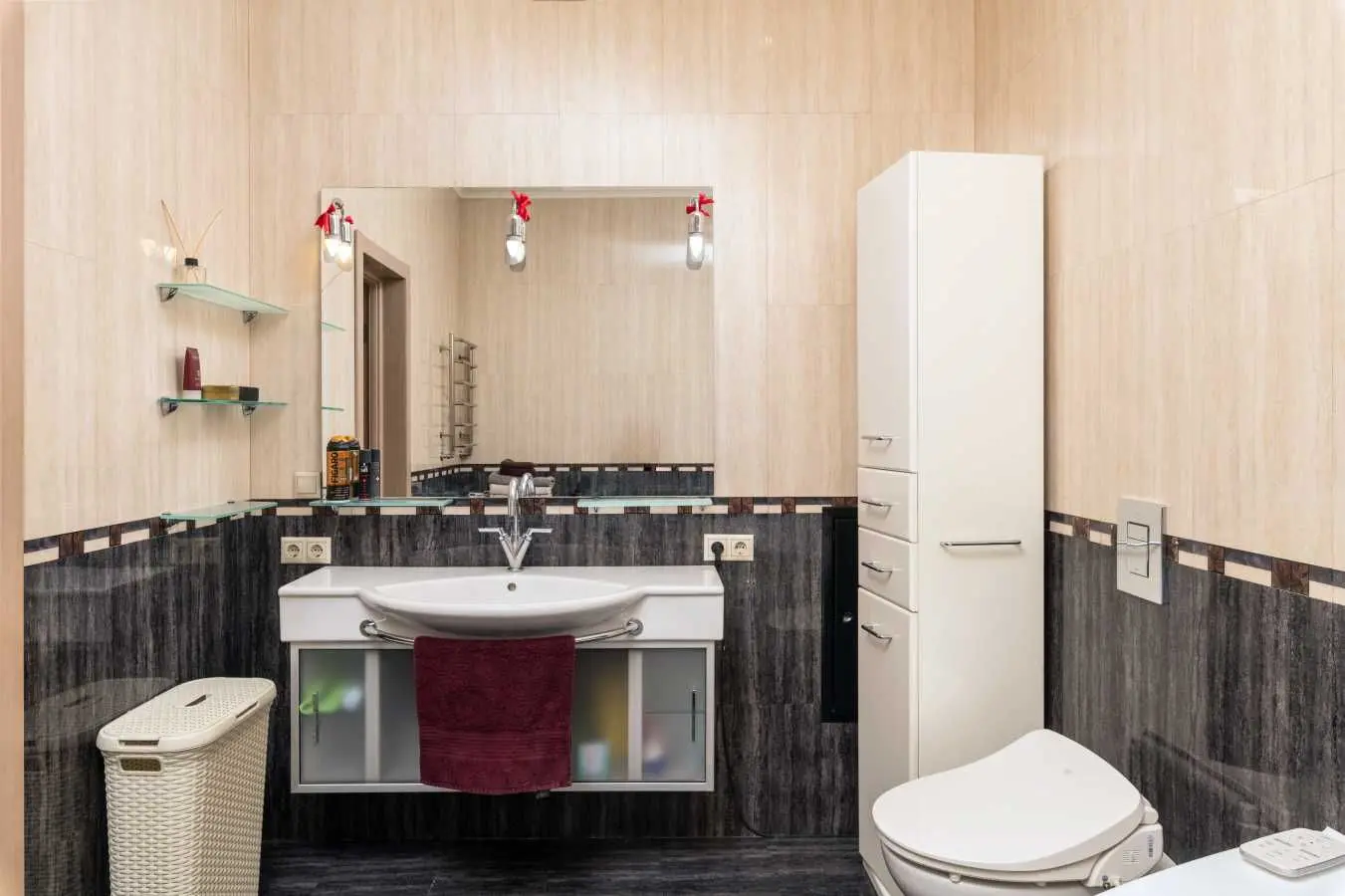 Фото Продаю 3 кімнатну квартиру, 120 кв. м, Маршала Конєва вул.  Київ, ціна: 240000 USD, код 5599