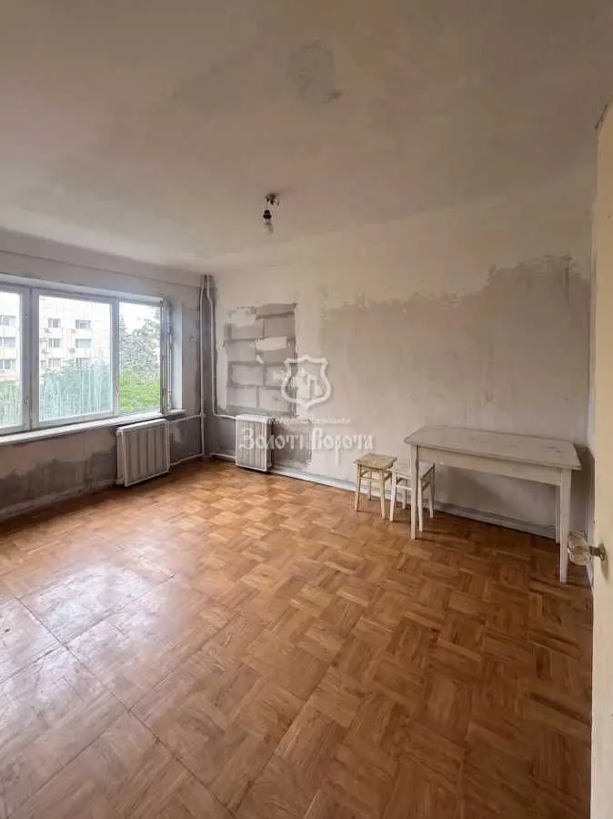 Фото Продаю 2 кімнатну квартиру, 46.8 кв. м, Вінстона Черчилля вул. (Червоноткацька) 18а Київ, ціна: 44000 USD, код 5607