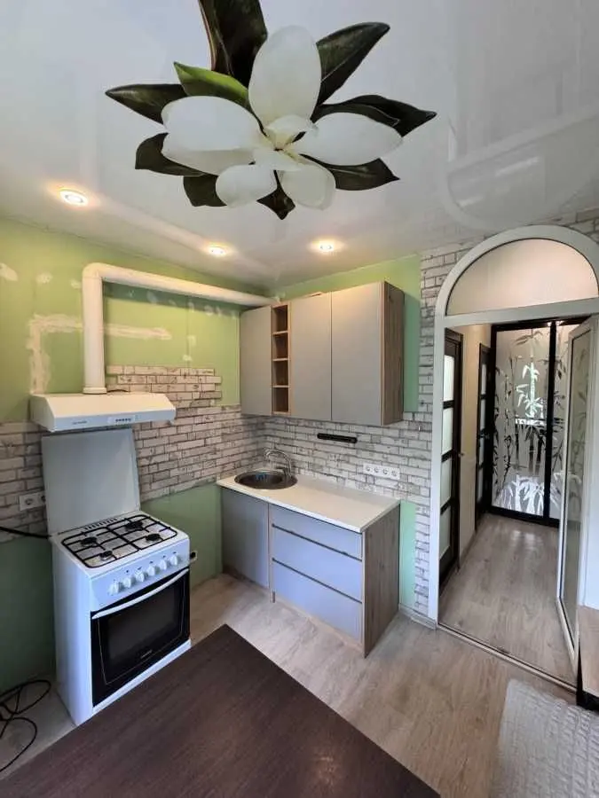 Фото Selling a 2-room apartment, 51.15 sq.m., Mykhaila Derehusa Street 10 Kyiv, price: 75000 USD, code 5609