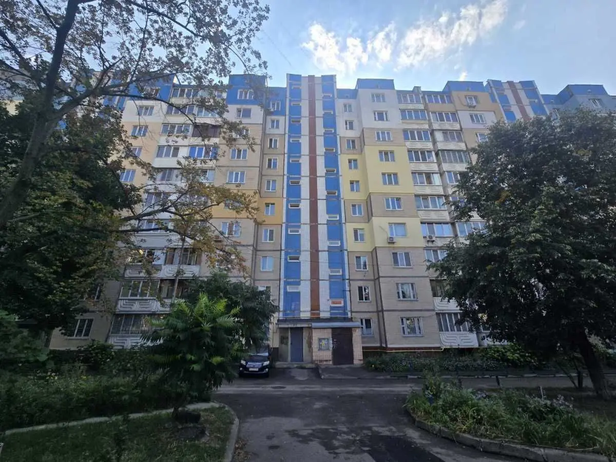 Фото Selling a 2-room apartment, 51.15 sq.m., Mykhaila Derehusa Street 10 Kyiv, price: 75000 USD, code 5609