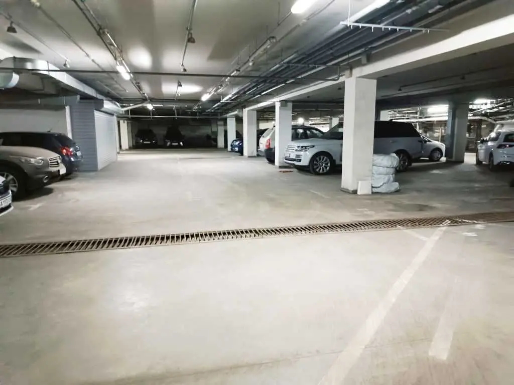 Фото Selling a parking space, garage, 14.4 sq.m., Dniprovska Embarkment 1 Kyiv, price: 21000 USD, code 5610