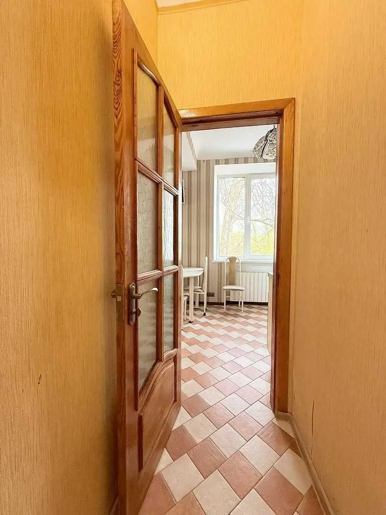 Фото Продаю 2 кімнатну квартиру, 43 кв. м, Монтажників вул. 53 Київ, ціна: 53500 USD, код 5611