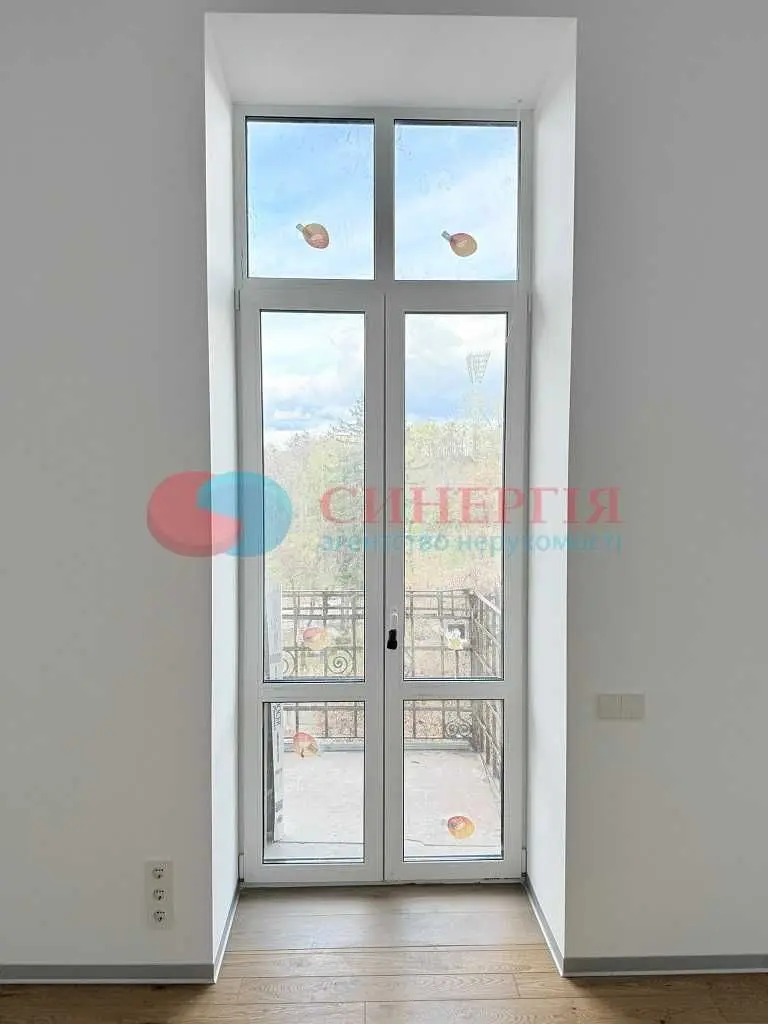 Фото Продаю 2 кімнатну квартиру, 72 кв. м, Музейний пров.  Київ, ціна: 236000 USD, код 5612