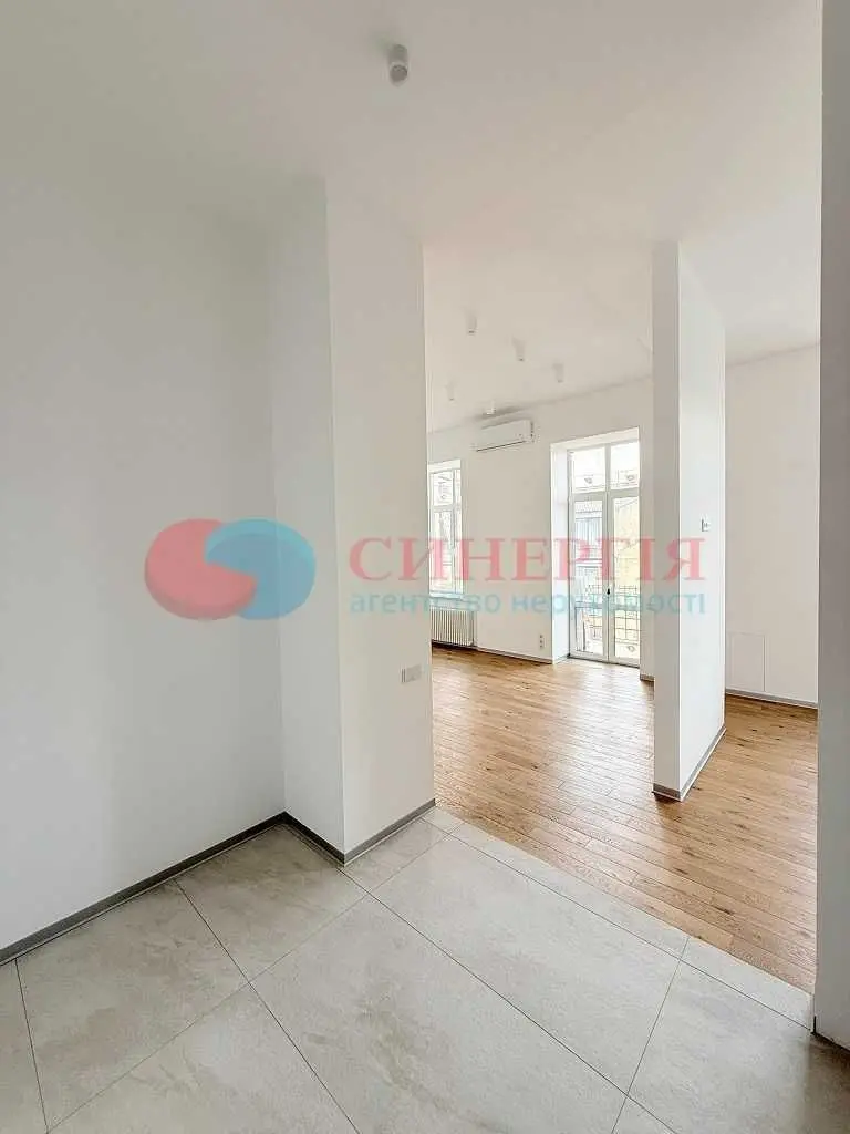 Фото Продаю 2 кімнатну квартиру, 72 кв. м, Музейний пров.  Київ, ціна: 236000 USD, код 5612