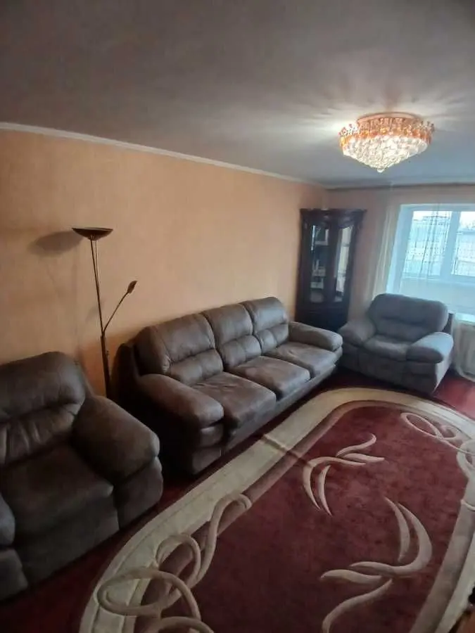 Фото Rent a 3-room apartment, Verkhovnoi Rady Boulevard 19 Kyiv for long-term rent, price: 19000 UAH, code 5617
