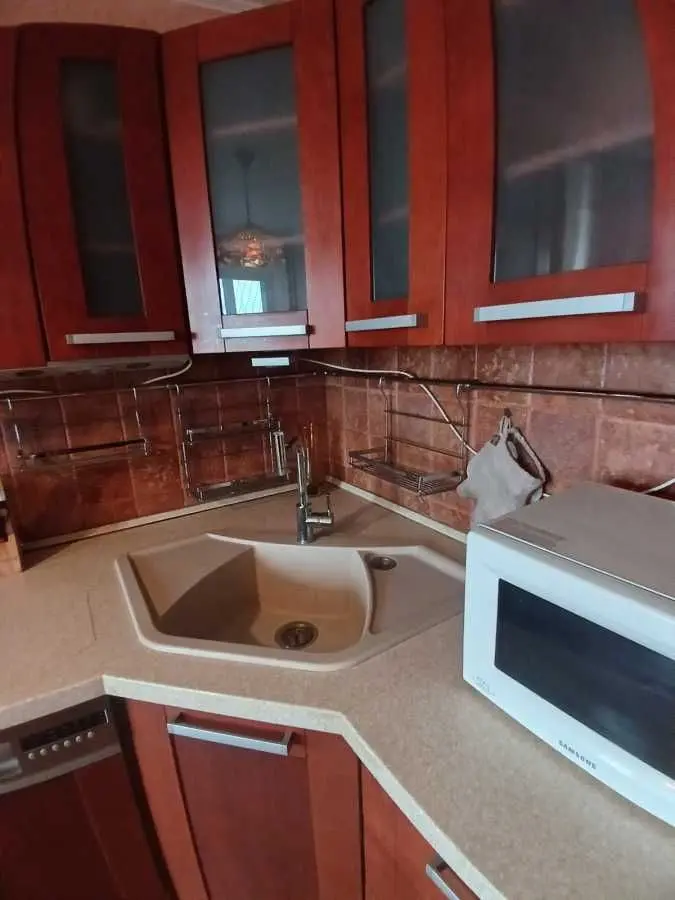 Фото Rent a 3-room apartment, Verkhovnoi Rady Boulevard 19 Kyiv for long-term rent, price: 19000 UAH, code 5617