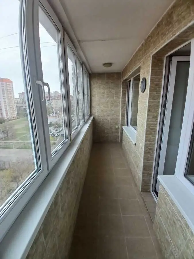 Фото Rent a 3-room apartment, Verkhovnoi Rady Boulevard 19 Kyiv for long-term rent, price: 19000 UAH, code 5617