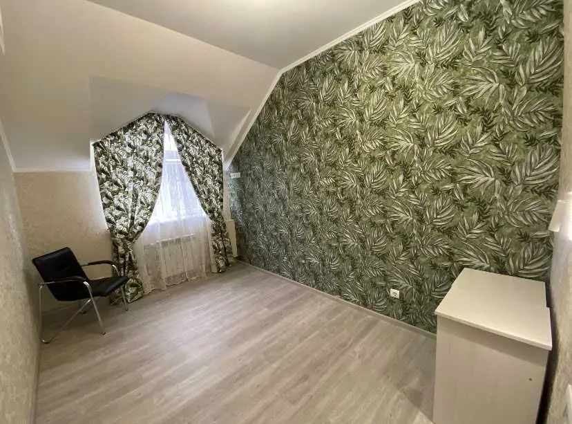 Фото Зняти будинок, Святищенська вул. (Терешкової)  Київ в довгострокову оренду, ціна: 2700 USD, код 5619