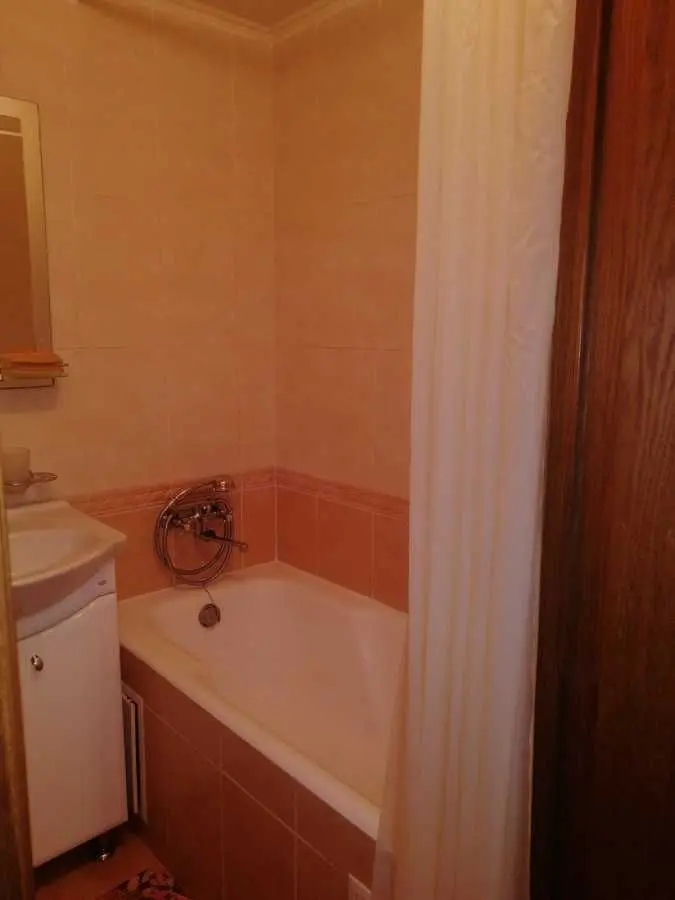 Фото Rent a 1-room apartment, Heroiv Stalinhrada Avenue 43 Kyiv for long-term rent, price: 16999 UAH, code 5620