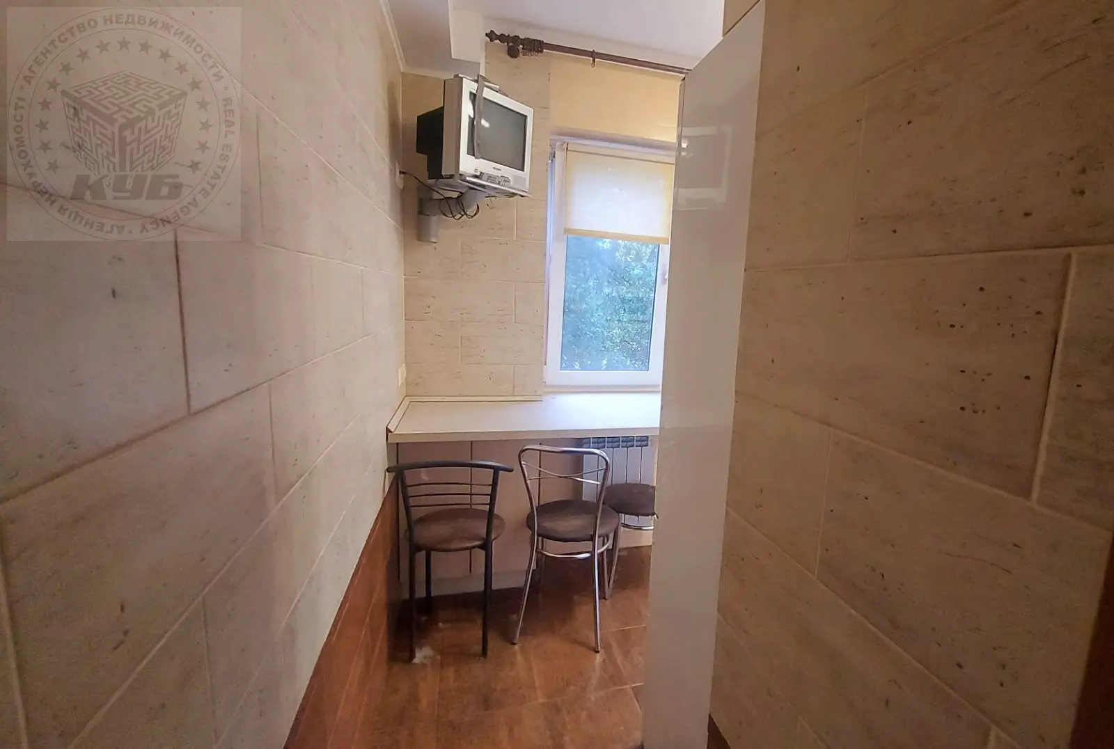 Фото Selling a 2-room apartment, 52 sq.m., Vidradnyi Avenue 36 Kyiv, price: 65000 $, code 5630