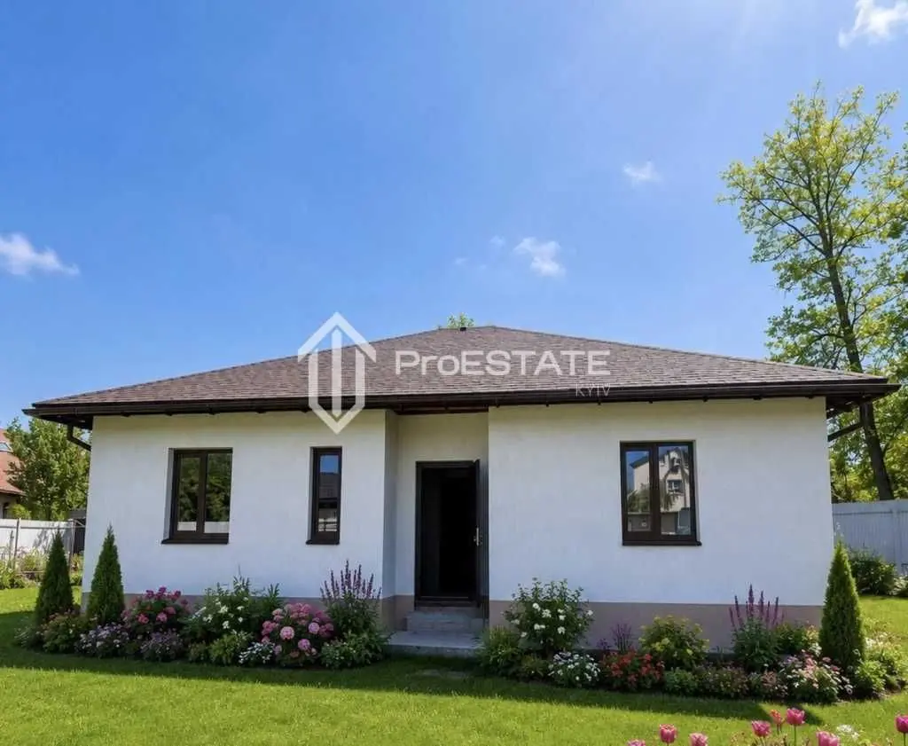 Фото Продаю будинок, 110 кв. м, Центральна вул.  Гнідин, ціна: 85000 USD, код 5632
