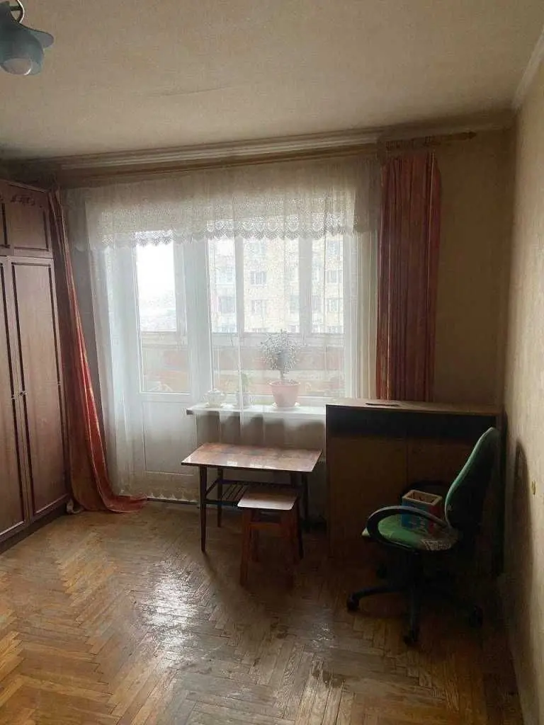 Фото Продаю 1 кімнатну квартиру, 34.8 кв. м, Олександра Махова вул. (Жолудєва)  Київ, ціна: 41500 $, код 5633