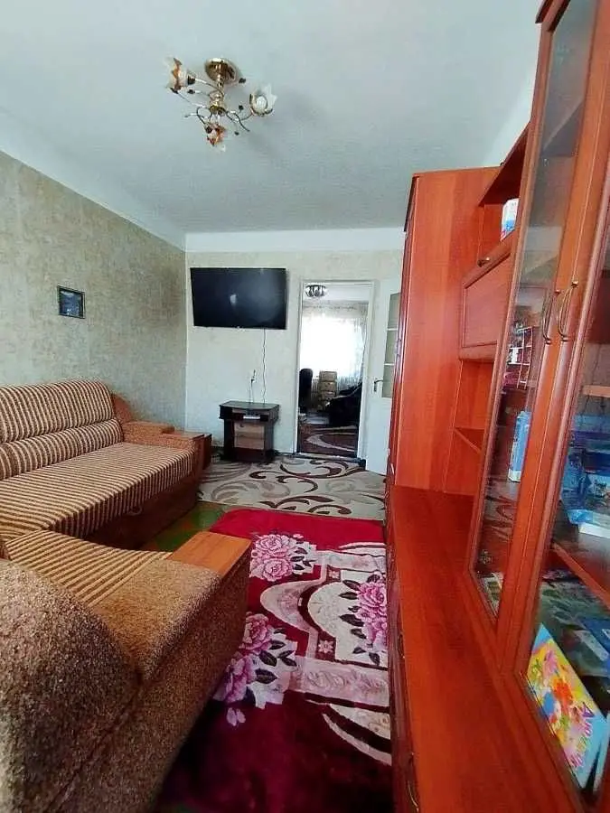 Фото Продаю 2-комнатную квартиру, 41.2 кв. м, Євгена Мельнікова ул. (Алтайская) 31 Каменское, цена: 23000 USD, код 5634
