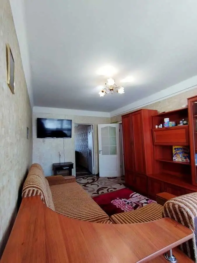 Фото Продаю 2-комнатную квартиру, 41.2 кв. м, Євгена Мельнікова ул. (Алтайская) 31 Каменское, цена: 23000 USD, код 5634