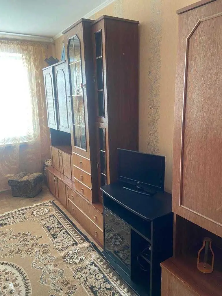 Фото Зняти 1 кімнатну квартиру, Генерала Тупікова вул. 14в Київ в довгострокову оренду, ціна: 13000 UAH, код 5635