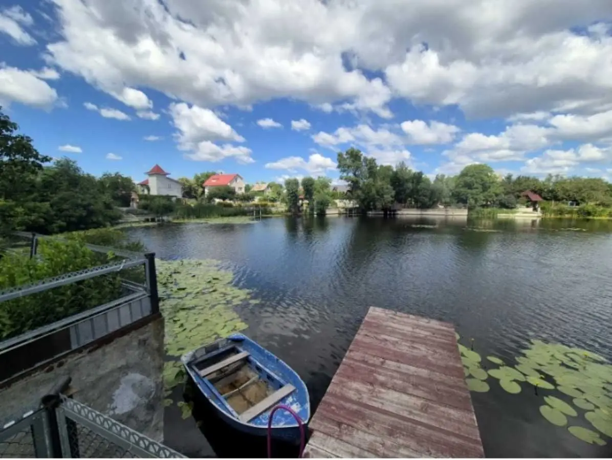 Фото Продаю будинок, 127.6 кв. м, Центральна вул.  Київ, ціна: 73000 USD, код 5637