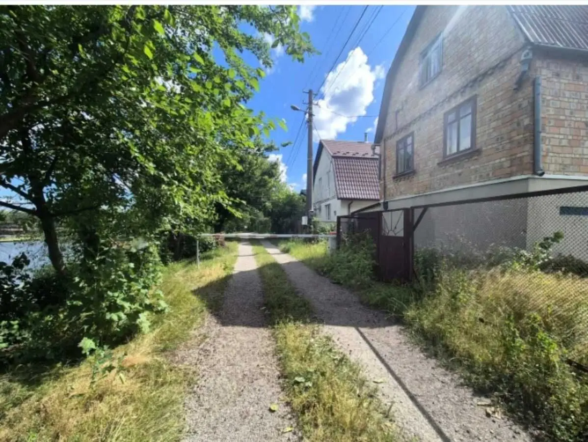 Фото Продаю будинок, 127.6 кв. м, Центральна вул.  Київ, ціна: 73000 USD, код 5637