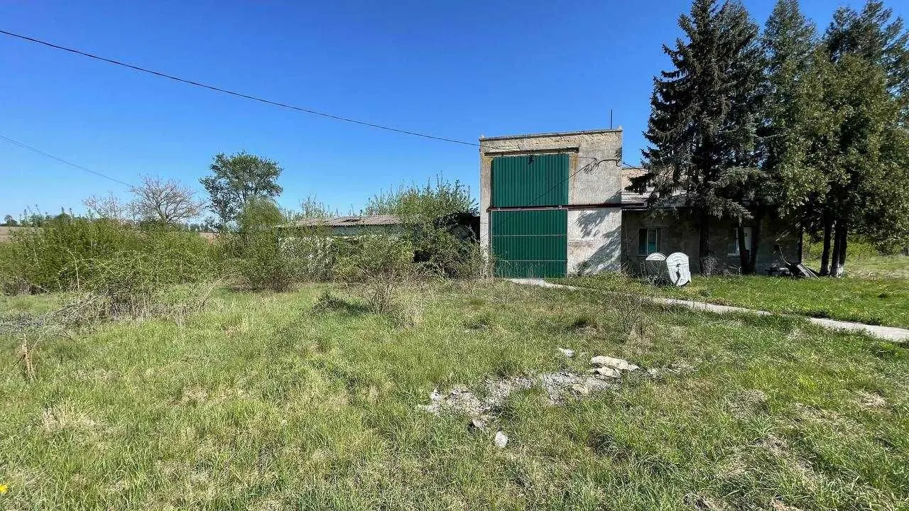Фото Продаю офіс, 458.5 кв. м, Ярмолинці, ціна: 120000 USD, код 5639