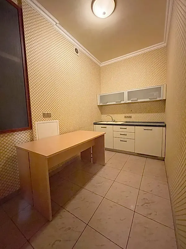 Фото Орендувати офіс, Шота Руставелі вул. 44 Київ в довгострокову оренду, ціна: 72000 UAH, код 5641