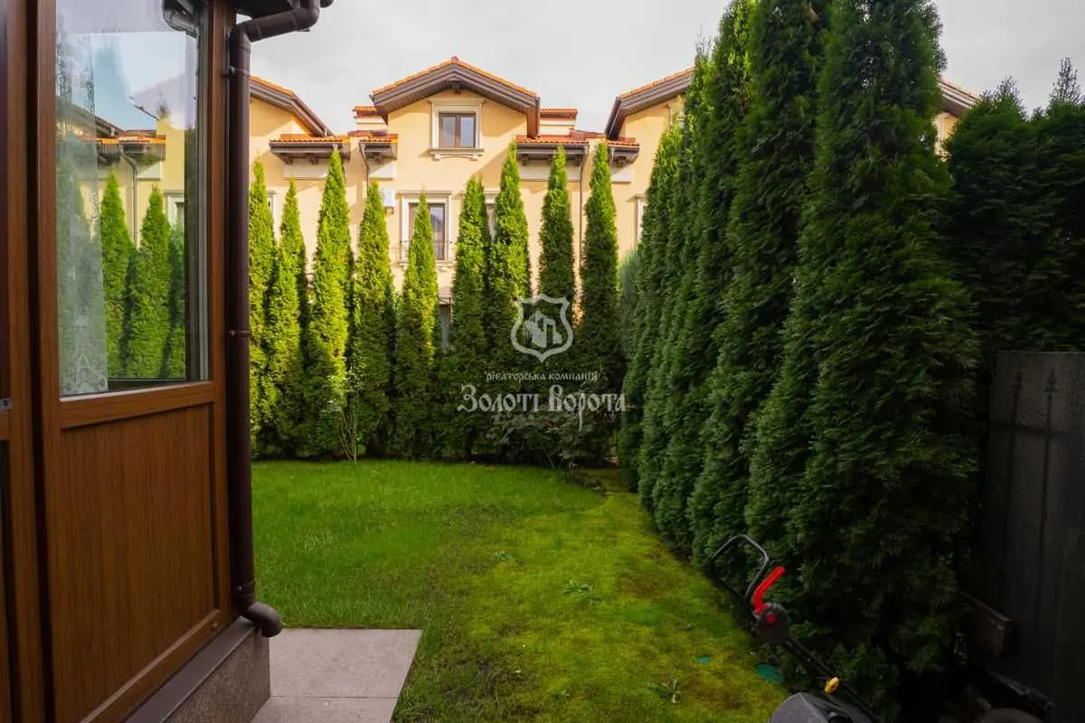 Фото Selling a house, 200 sq.m., Bohatyrskyi proyizd  Kyiv, price: 280000 USD, code 5642