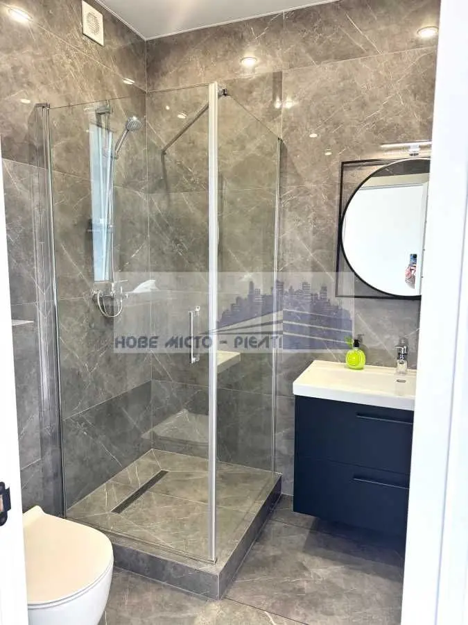 Фото Продаю дом, 165 кв. м, 56-я Садовая ул.  Киев, цена: 250000 USD, код 5645