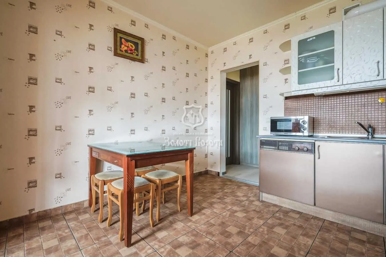 Фото Selling a 1-room apartment, 45 sq.m., Revutskoho Street 42а Kyiv, price: 95000 USD, code 5647