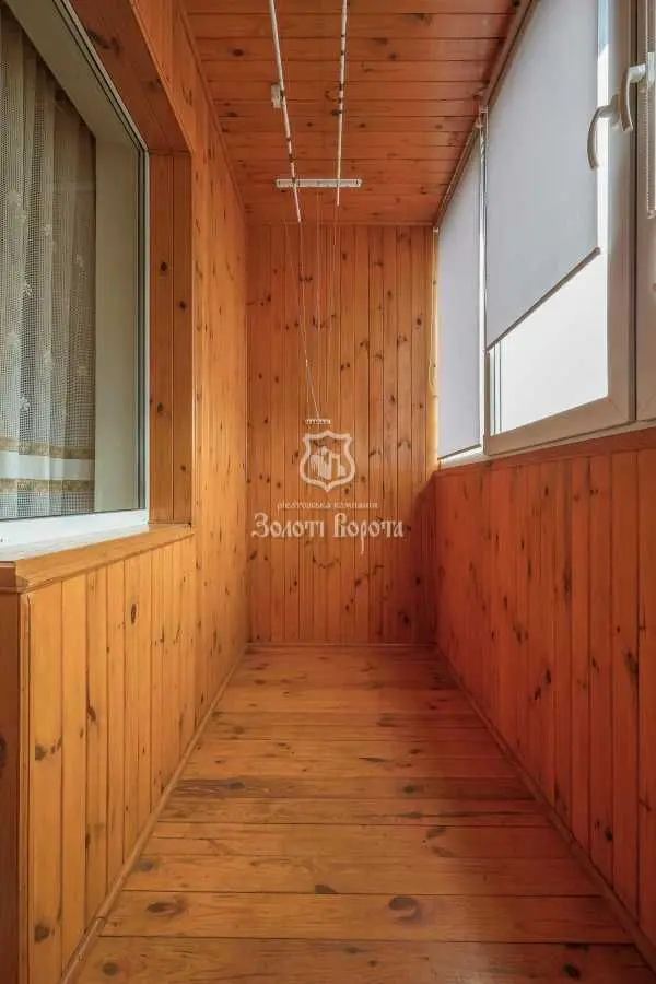 Фото Selling a 1-room apartment, 45 sq.m., Revutskoho Street 42а Kyiv, price: 95000 USD, code 5647