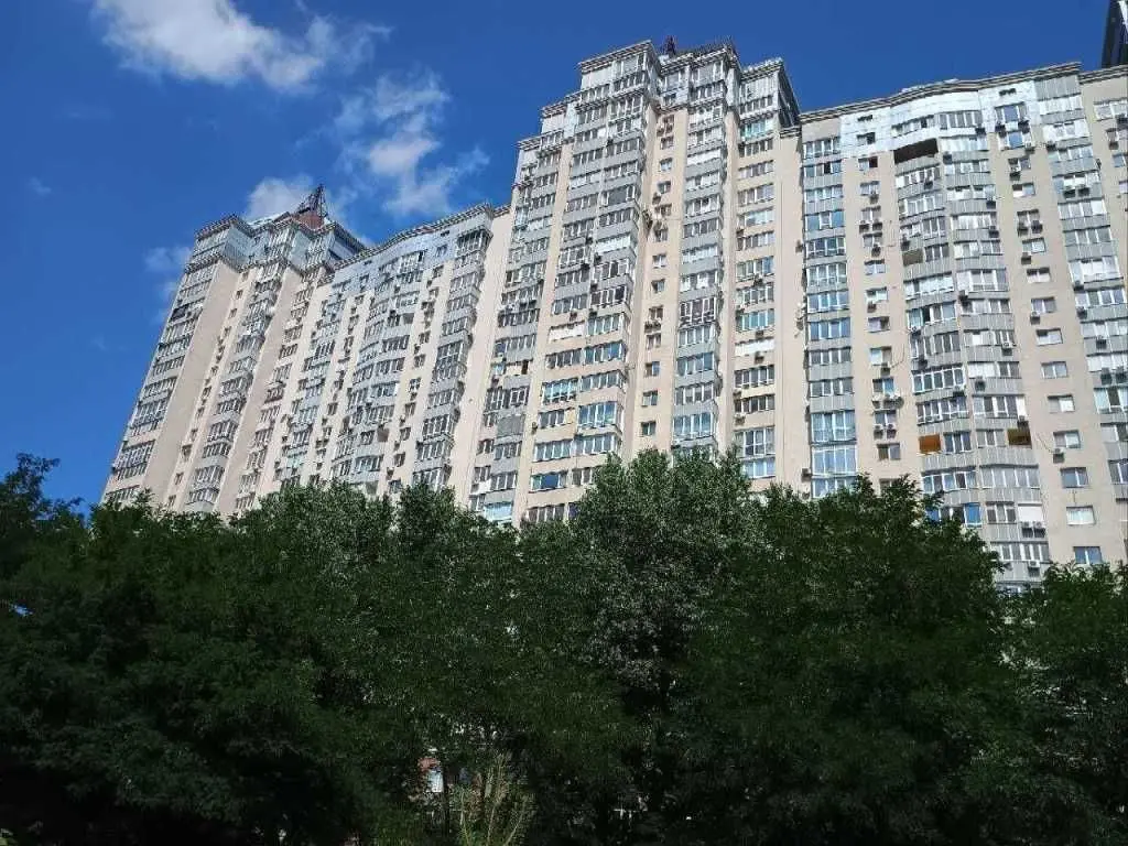 Фото Продаю 3 кімнатну квартиру, 143 кв. м, Ованеса Туманяна вул. 15а Київ, ціна: 316000 USD, код 5650