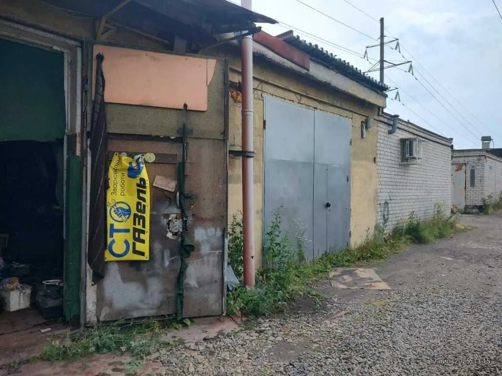 Фото Продаю паркінг, гараж, 132 кв. м, Пухівська вул.  Київ, ціна: 43000 USD, код 5651