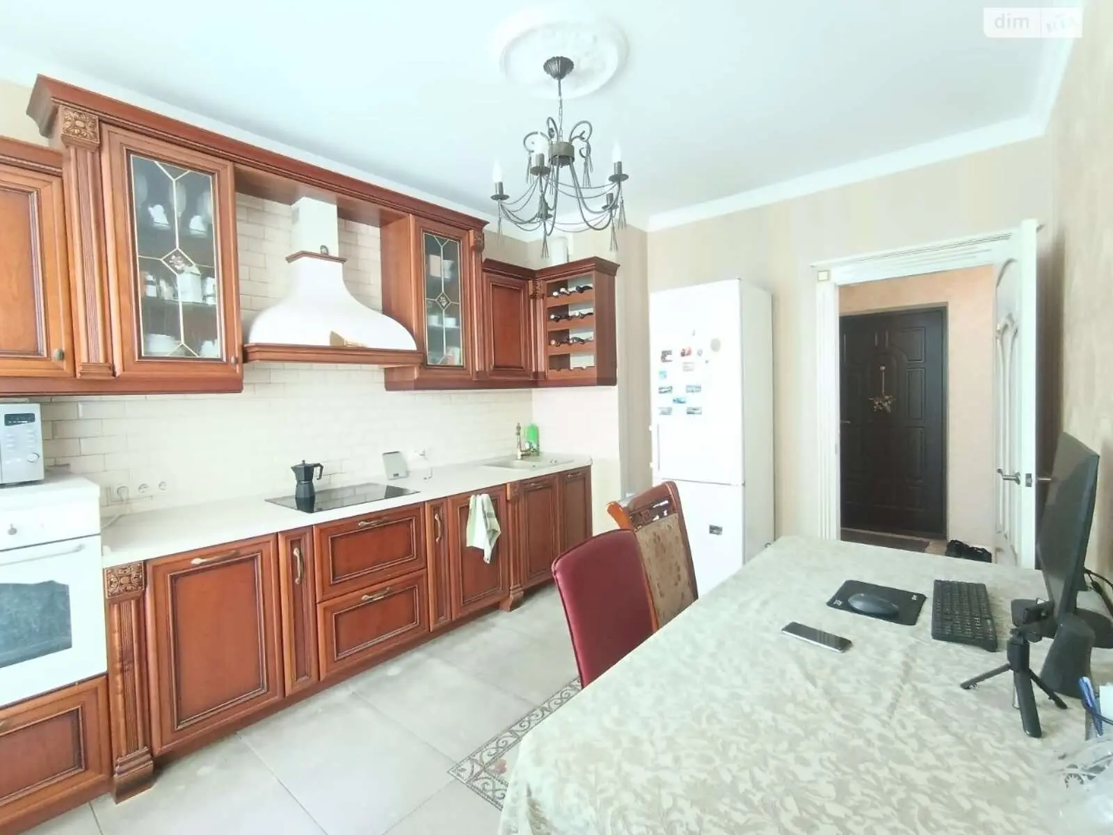 Фото Selling a 2-room apartment, 63 sq.m., Yelyzavety Chavdar Street 8 Kyiv, price: 110000 $, code 5654