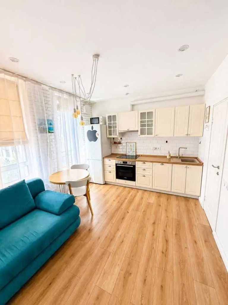 Фото Selling a 1-room apartment, 30.8 sq.m., Saliutna Street  Kyiv, price: 114500 USD, code 5657