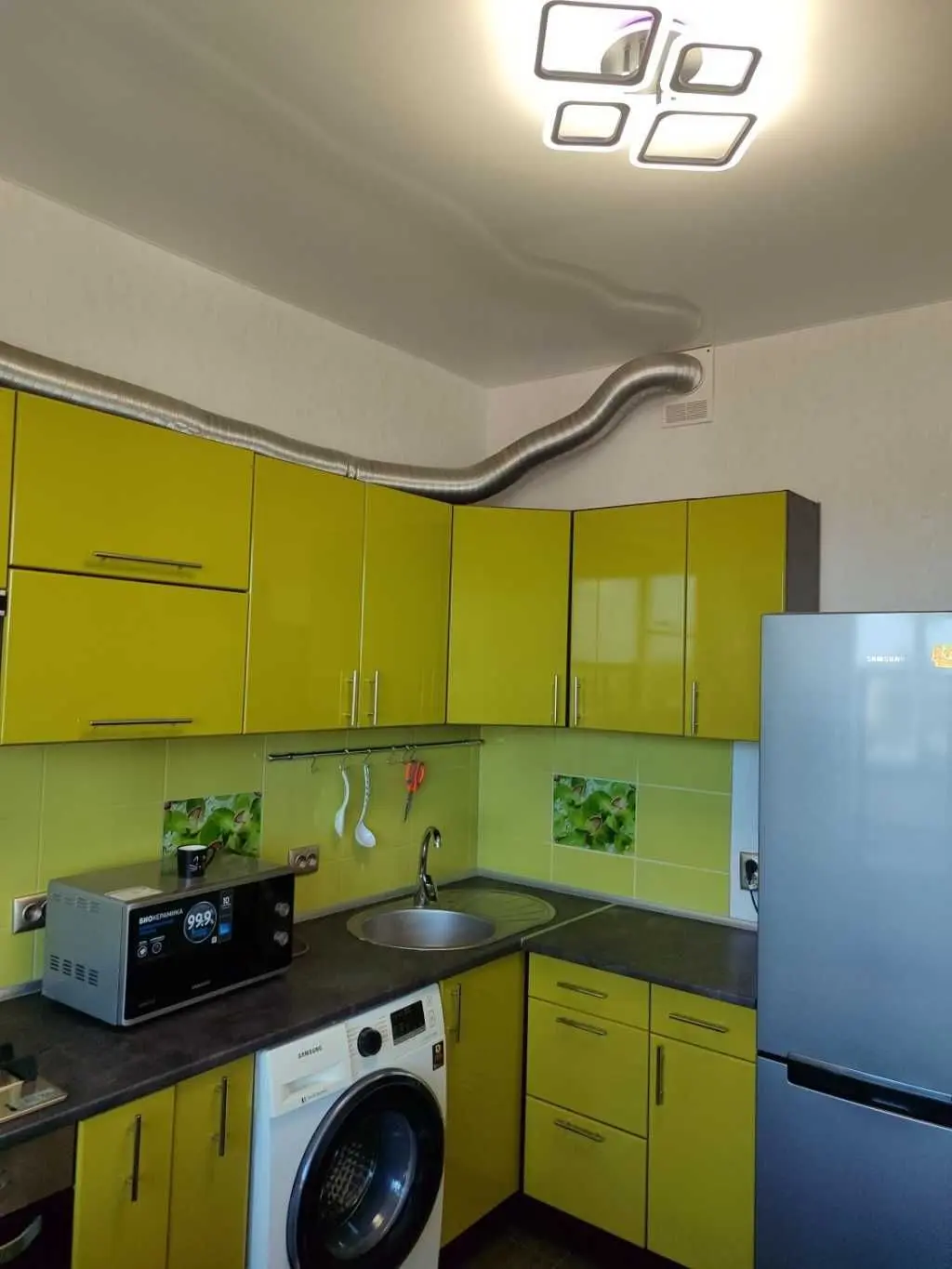 Фото Selling a 1-room apartment, 37 sq.m., Buchanske Road  Hostomel, price: 44500 USD, code 5658