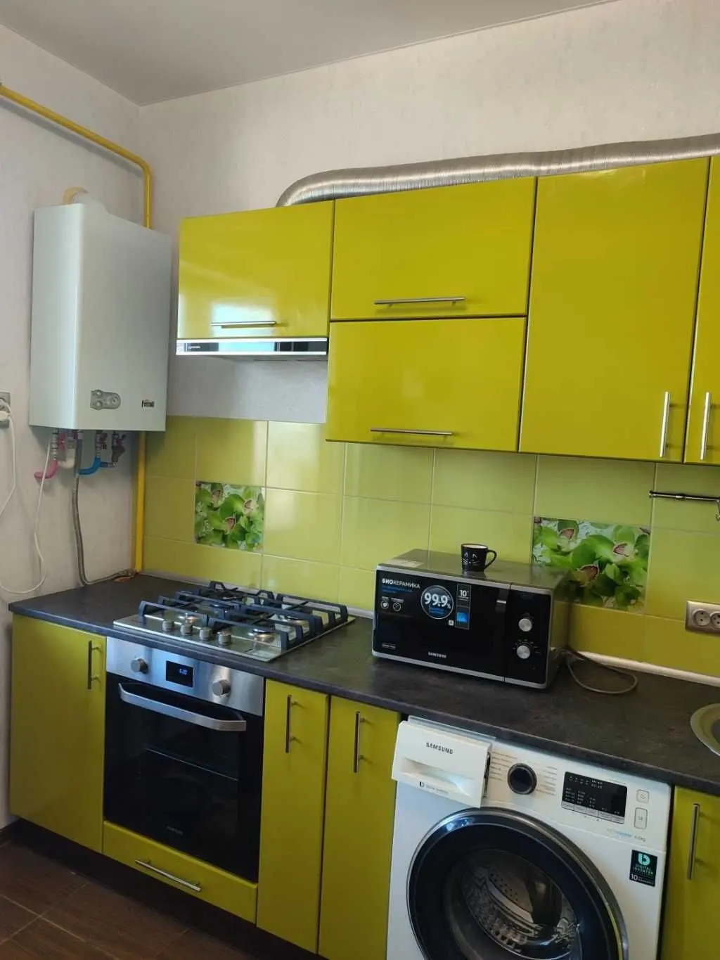 Фото Selling a 1-room apartment, 37 sq.m., Buchanske Road  Hostomel, price: 44500 USD, code 5658
