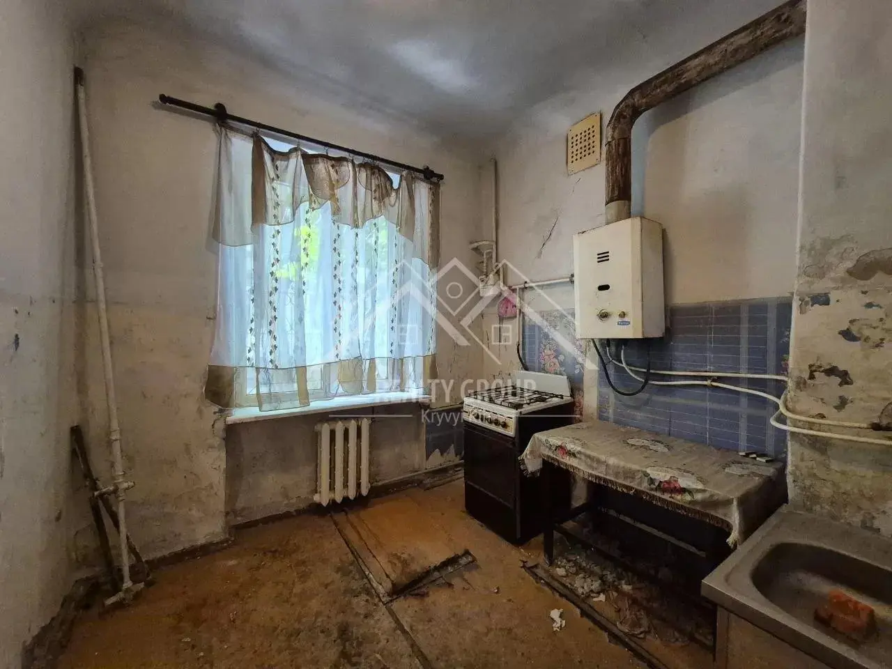 Фото Продаю 2 кімнатну квартиру, 49 кв. м, Каштанова вул. (Щорса) 34 Кривий Ріг, ціна: 8200 $, код 5663