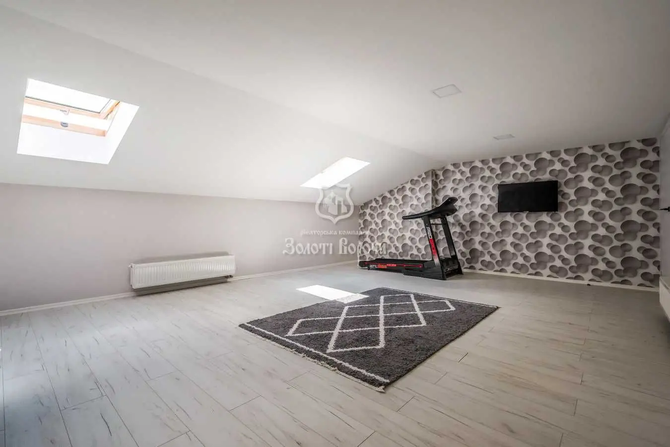 Фото Продаю 2 кімнатну квартиру, 99.6 кв. м, Бишівська вул. 5 Софіївська Борщагівка, ціна: 100000 USD, код 5675