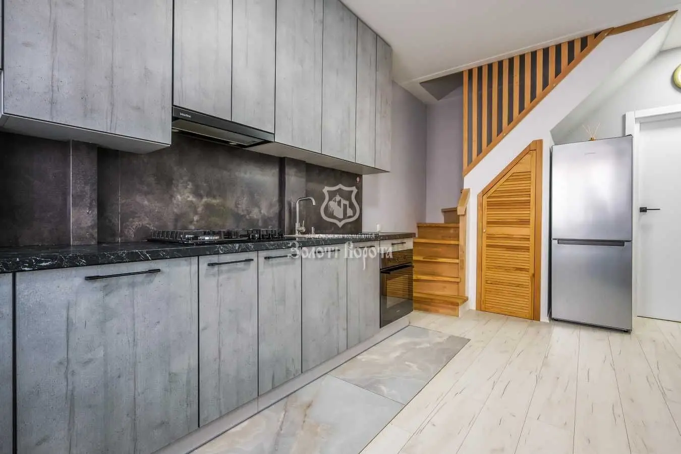 Фото Продаю 2 кімнатну квартиру, 99.6 кв. м, Бишівська вул. 5 Софіївська Борщагівка, ціна: 100000 USD, код 5675