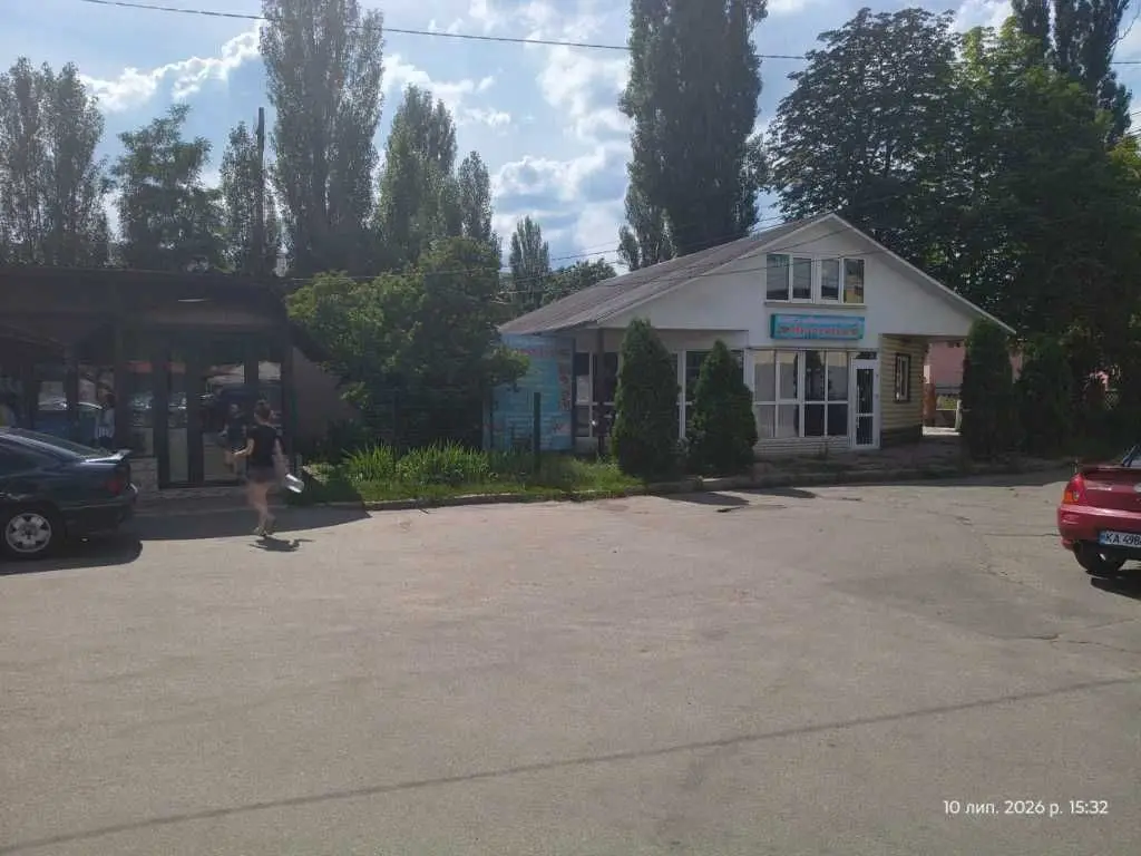 Фото Арендовать торговую площадь, Братиславская ул.  Киев в долгосрочную аренду, цена: 50000 UAH, код 5676