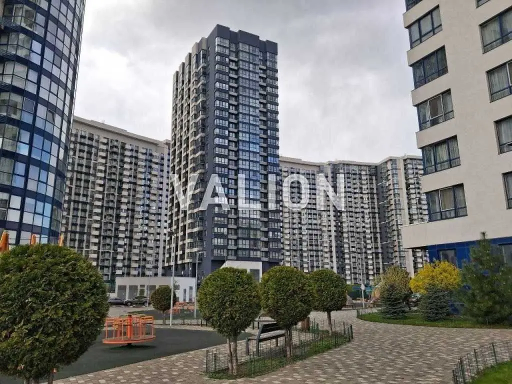Фото Продаю 1-комнатную квартиру, 41.8 кв. м, Осокорская ул.  Киев, цена: 78000 USD, код 5679