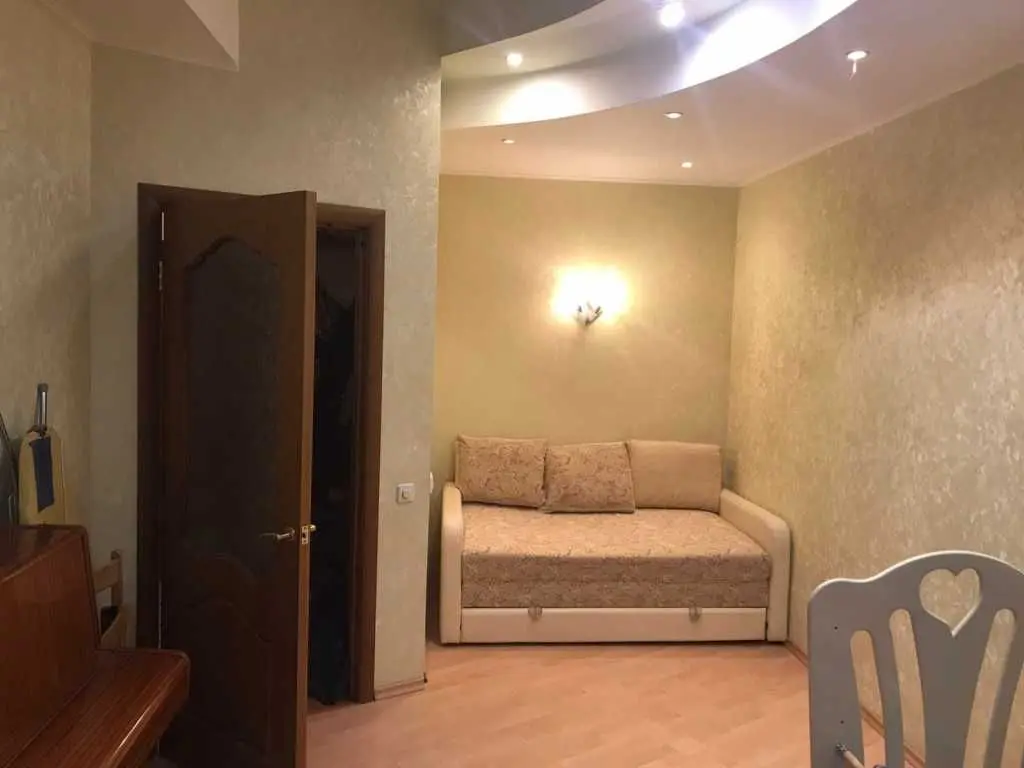 Фото Selling a 1-room apartment, 40 sq.m., Petra Hryhorenka Avenue  Kyiv, price: 60000 USD, code 5682
