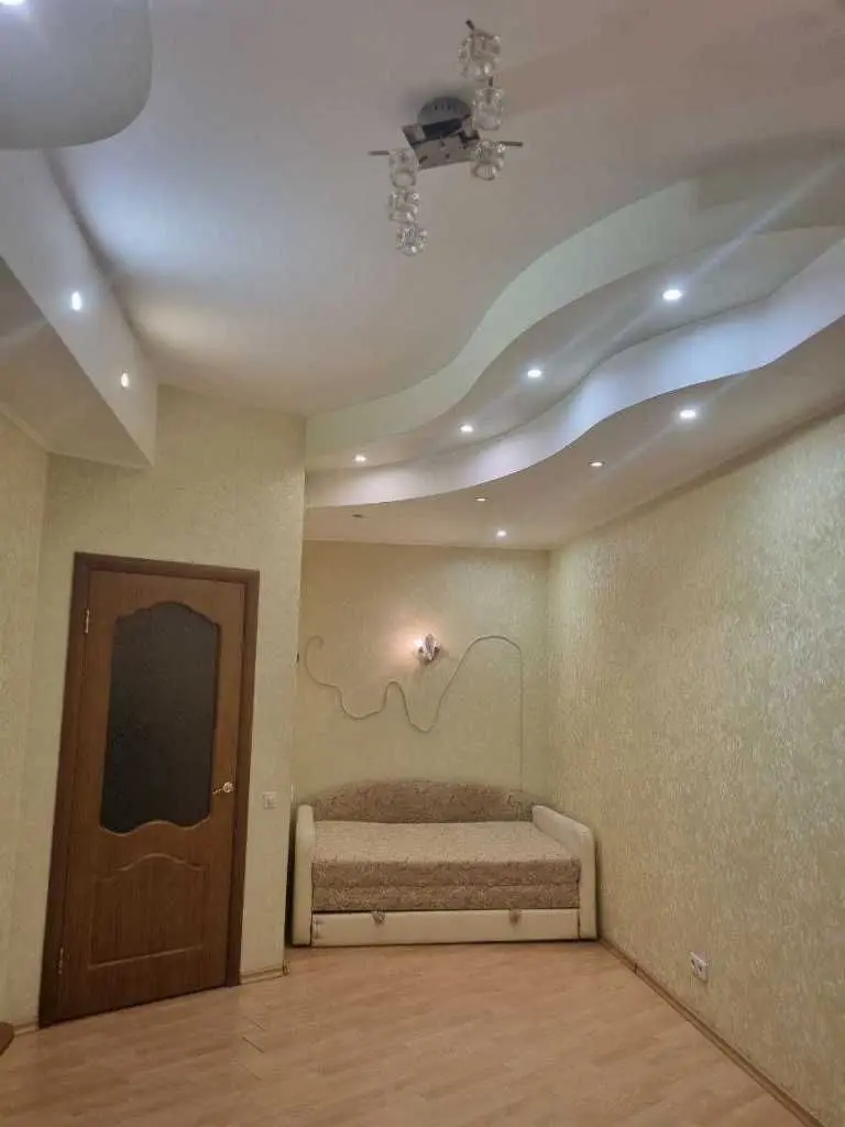 Фото Selling a 1-room apartment, 40 sq.m., Petra Hryhorenka Avenue  Kyiv, price: 60000 USD, code 5682